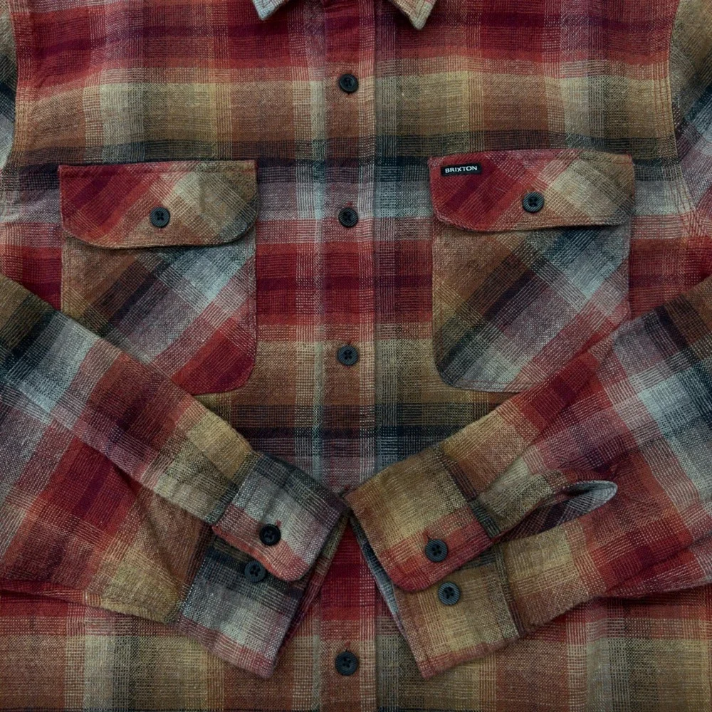 Brixton Bowery Flannel Shirt Mens Large Red Orange Plaid Long‎ Sleeve Button Up